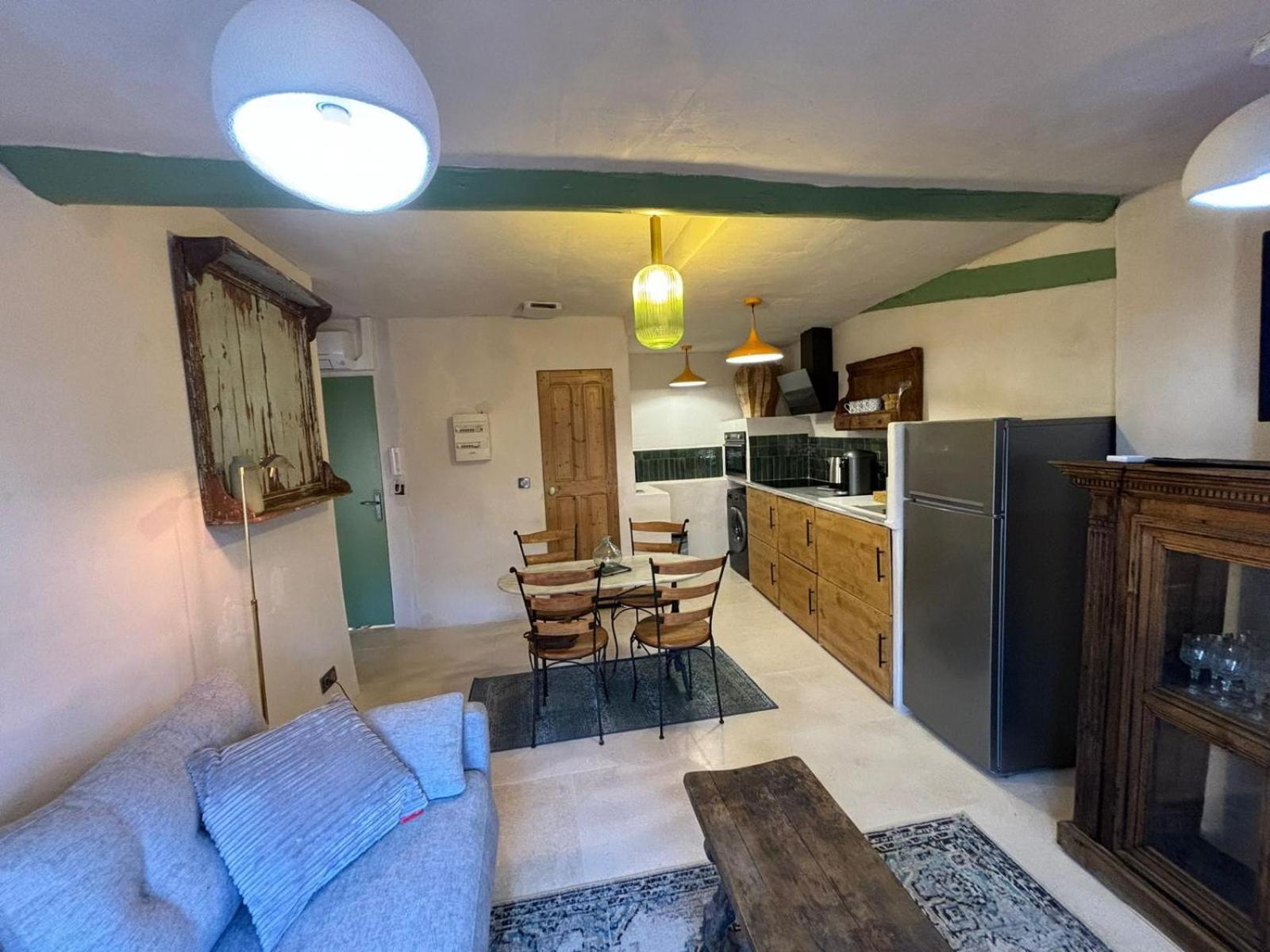 Lumineux Intra-muros Au Calme Appartement Avignon