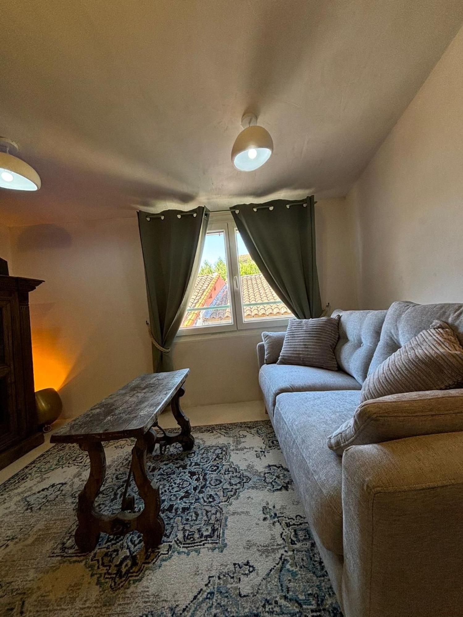 Lumineux Intra-muros Au Calme Appartement *