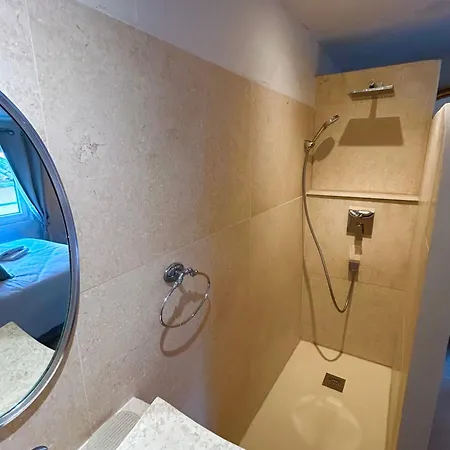 Appartement Lumineux Avignon Intra-Muros Au Calme Exterior foto