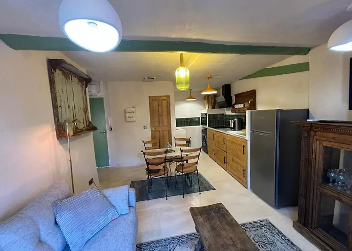 Appartement Lumineux Avignon Intra-Muros Au Calme